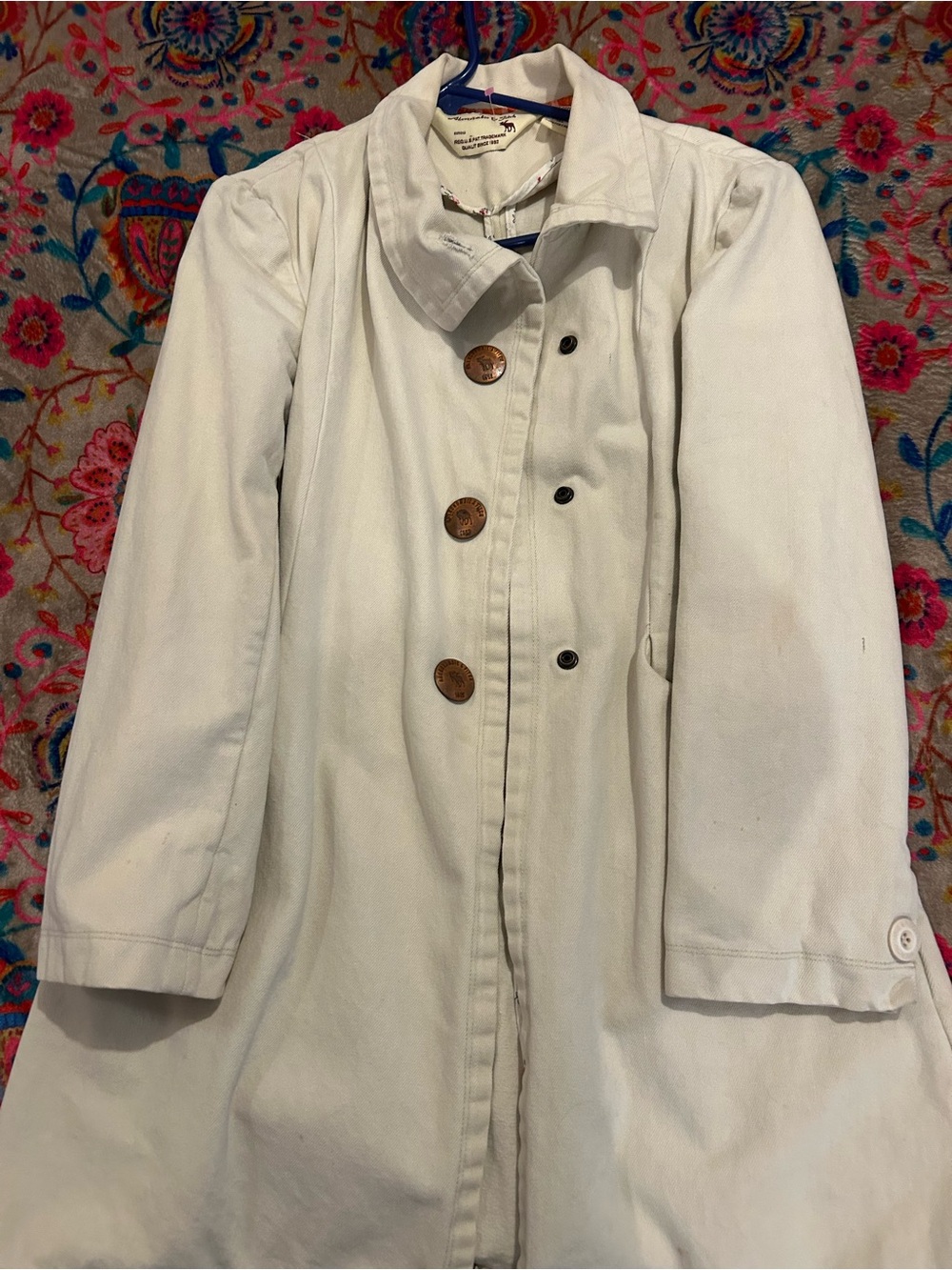 Abercrombie & Fitch Cream Button-Detail Trench Coat